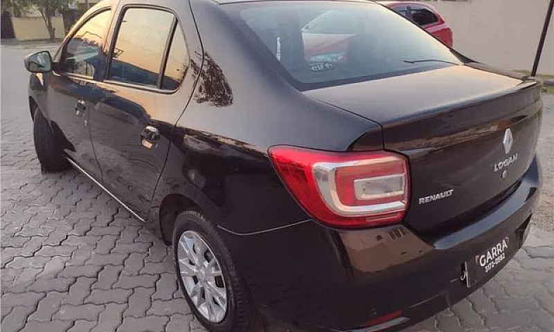 Renault Logan 2019 1...