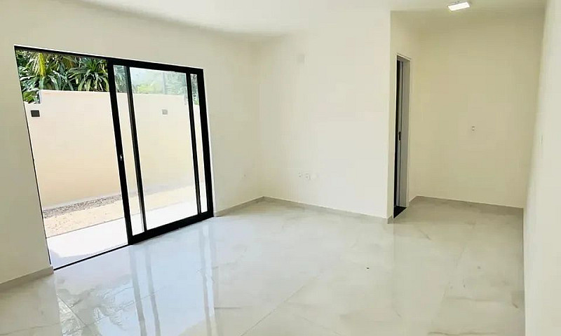 Amora Residence, Cas...