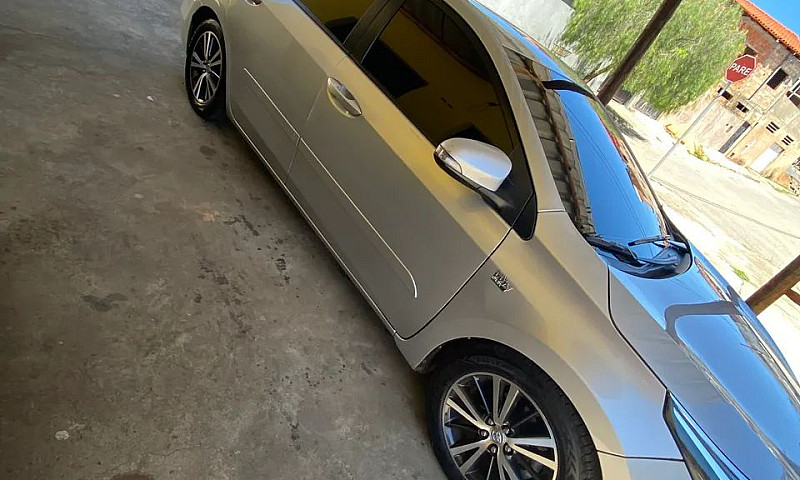 Toyota Corolla Gli 1...