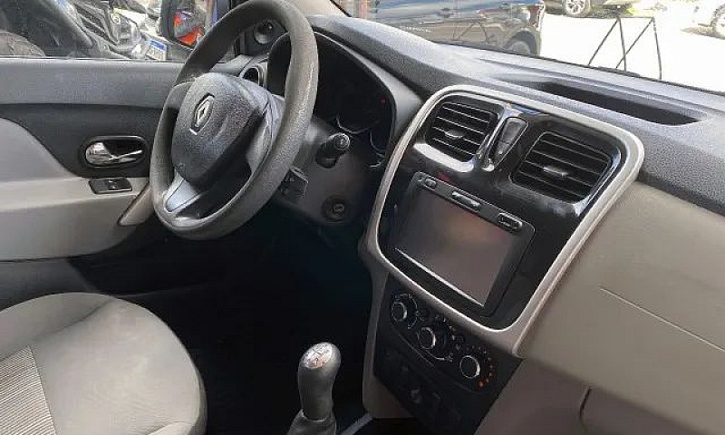 Renault Logan Expres...