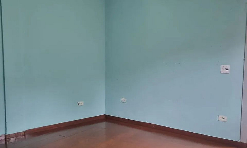 Alugo Casa De 3 Cômo...