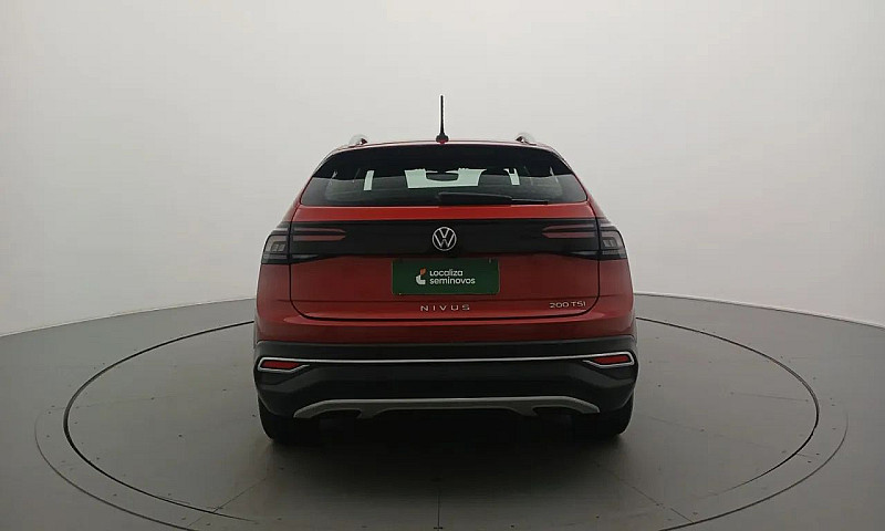 Volkswagen Nivus Hig...