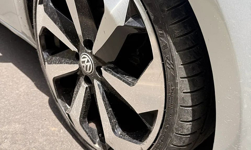 Volkswagen Gol Geraç...