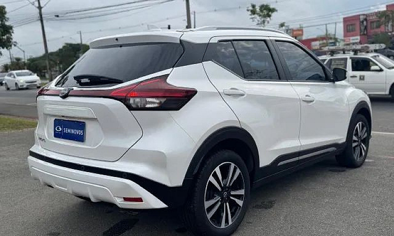 Nissan Kicks Advance...