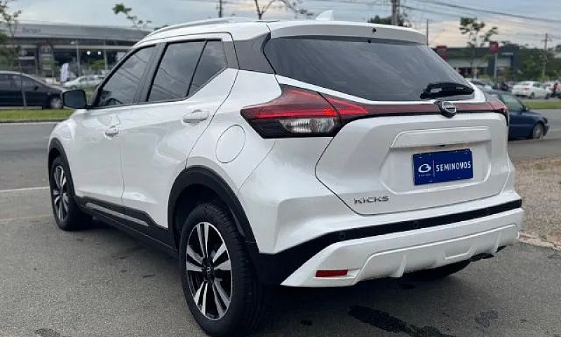 Nissan Kicks Advance...