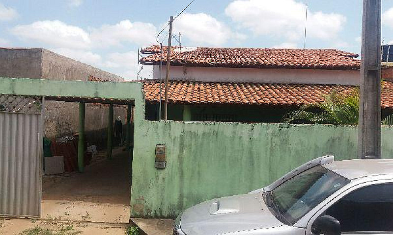 Execelente Casa Nem ...