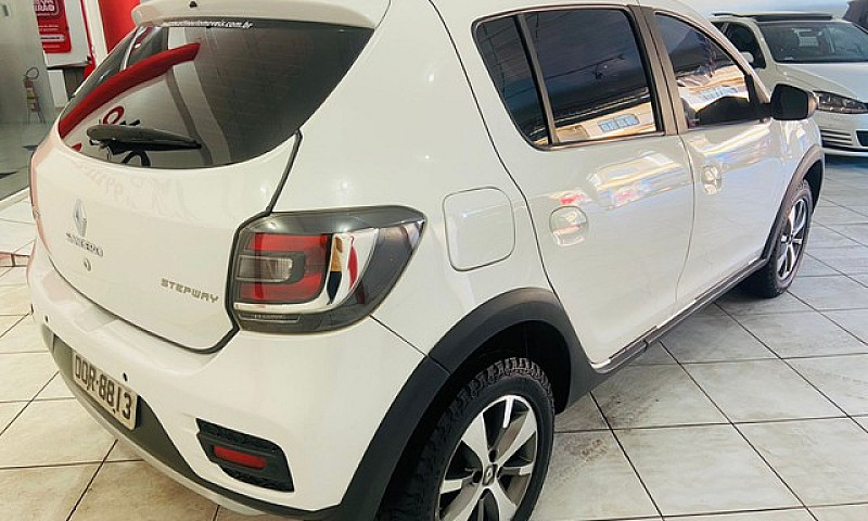 Renault Sandero Step...