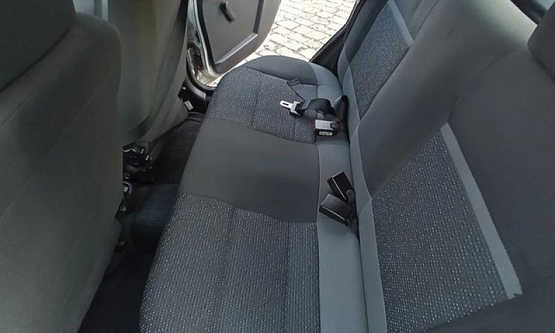 Chevrolet - Celta Lt...
