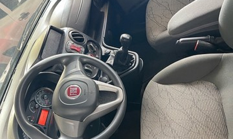 Fiat Doblo 2020 7 Lu...
