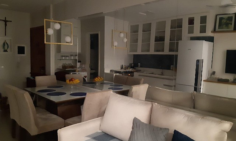 Apartamento Único, D...