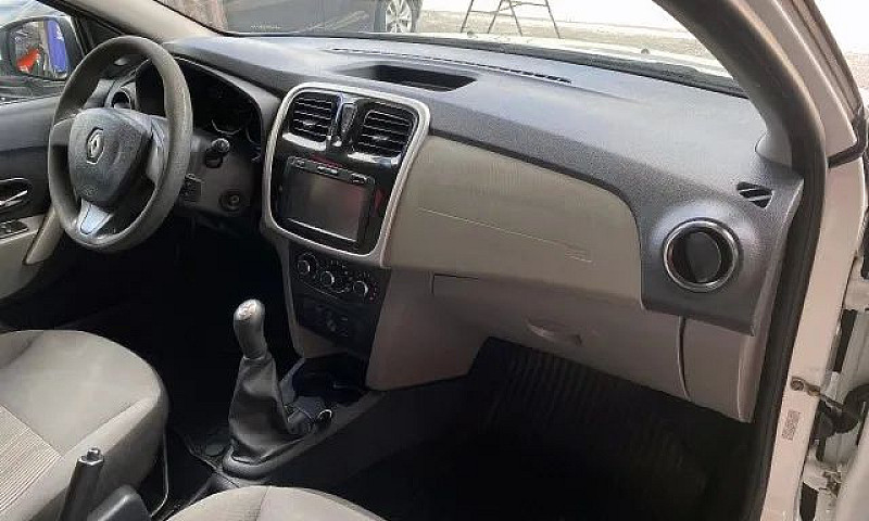 Renault Logan Expres...