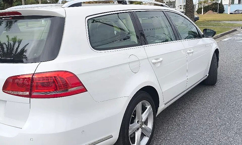 Volkswagen Passat Va...