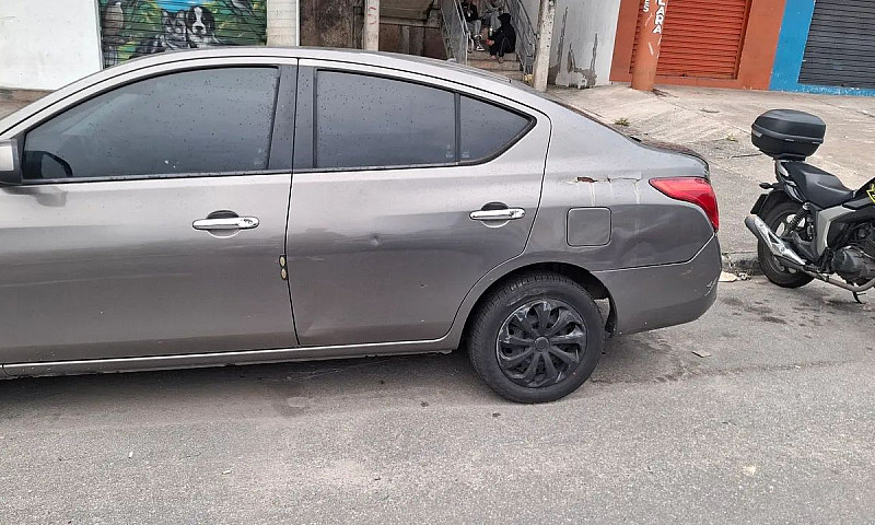 Nissan Versa Sv 1.6 ...