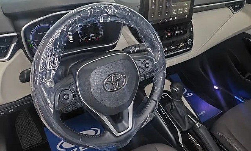 Toyota Corolla Altis...
