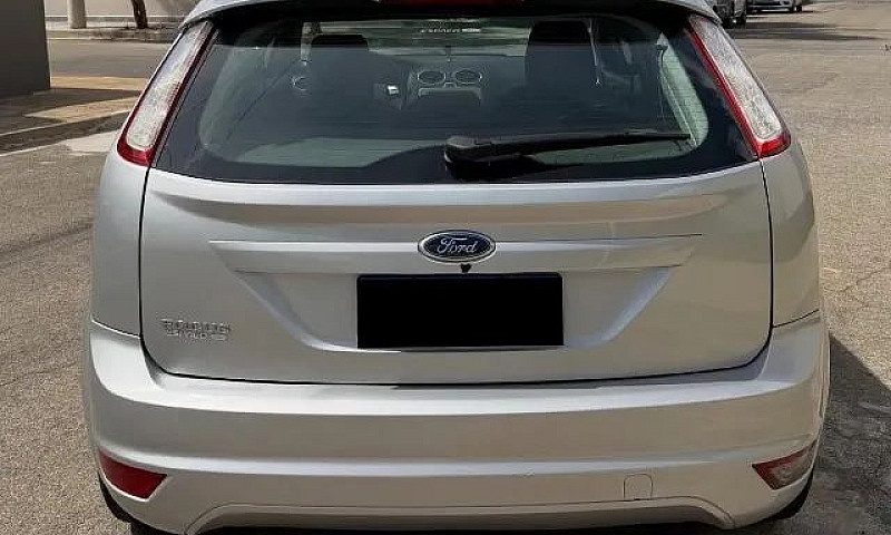 Ford Focus 1.6 S/Se/...