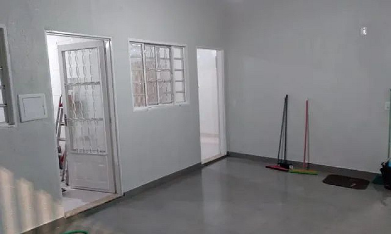 Vendo Imovel Com Cas...