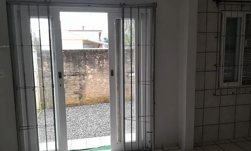 Alugo Anual, Casa Na...