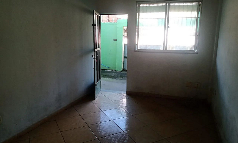 Casa De Um Quarto Co...