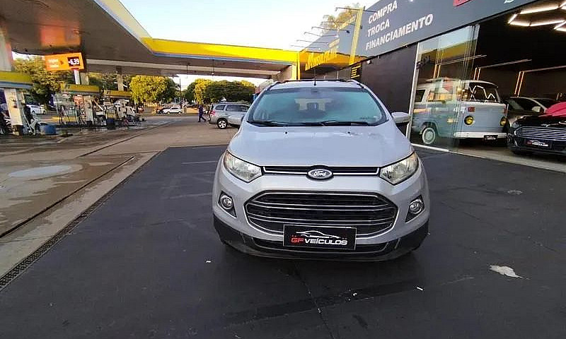 Ford Ecosport Titani...