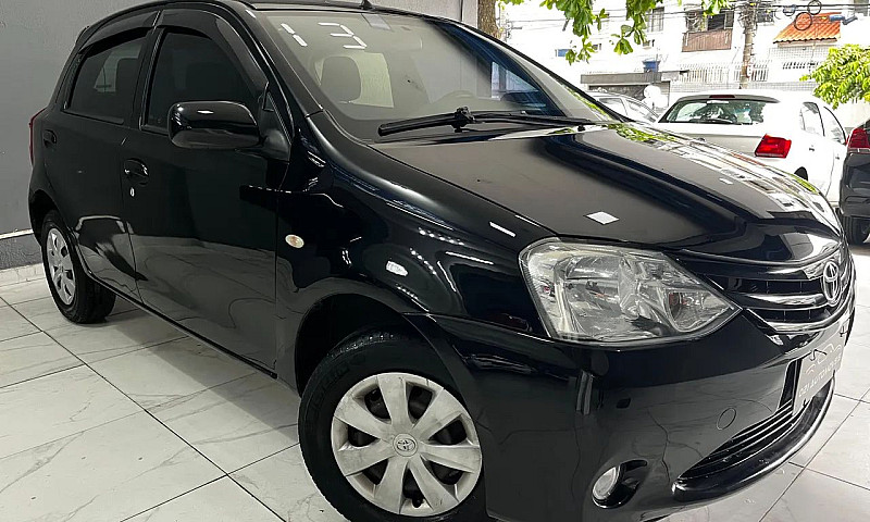 Toyota Etios Xs 1.3 ...
