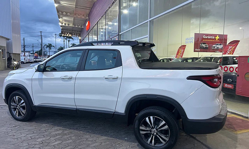 Fiat Toro Freedom 1....