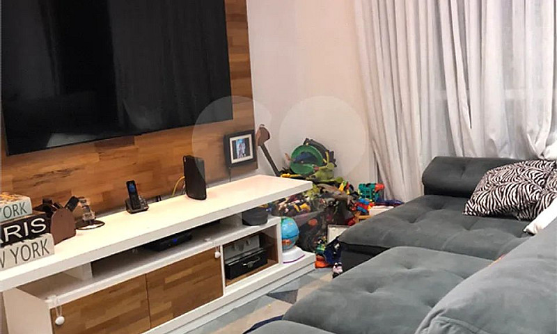 Apartamento Com 3 Qu...