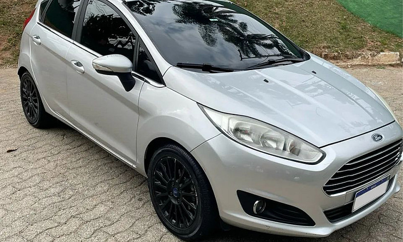 Ford Fiesta Tit./Tit...
