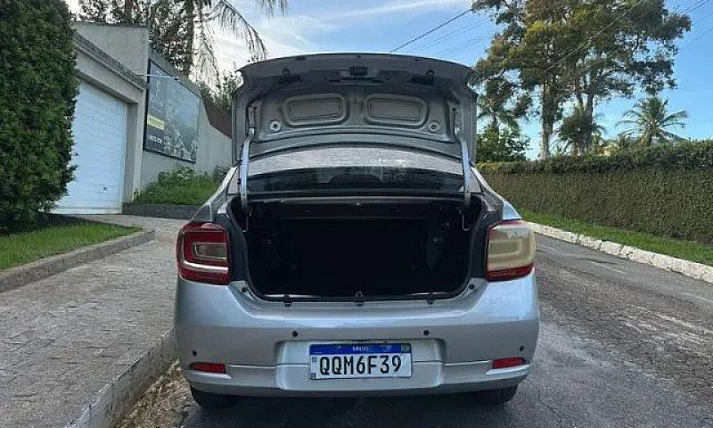 Renault Logan Expres...