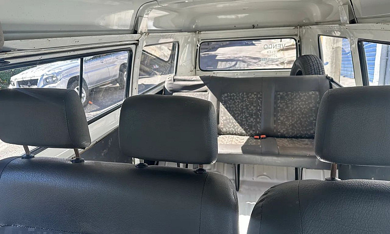 Volkswagen Kombi Sta...