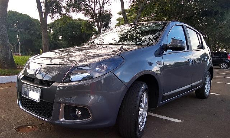 Renault Sandero 1.6 ...