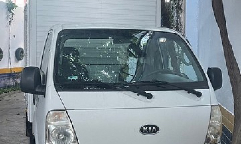 Kia Bongo 2500...