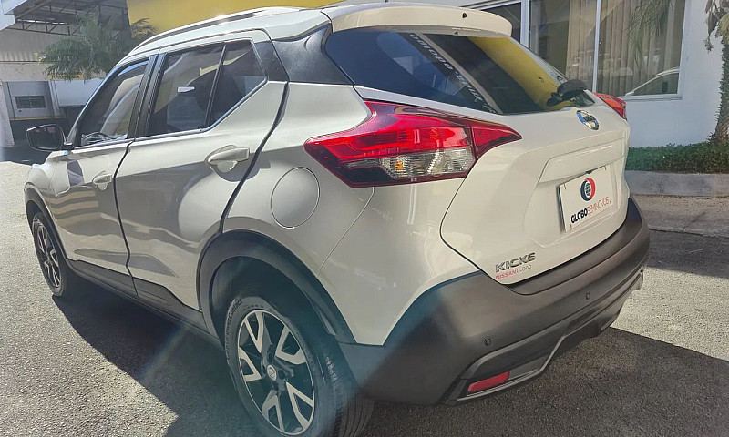 Nissan Kicks S 1.6 1...