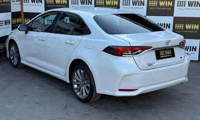 Toyota Corolla Xei 2...