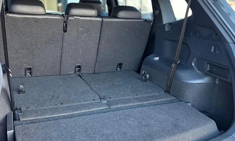 Volkswagen Tiguan Al...