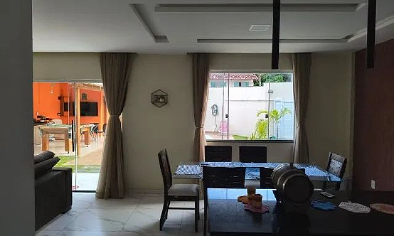 Casa Em Interlagos I...