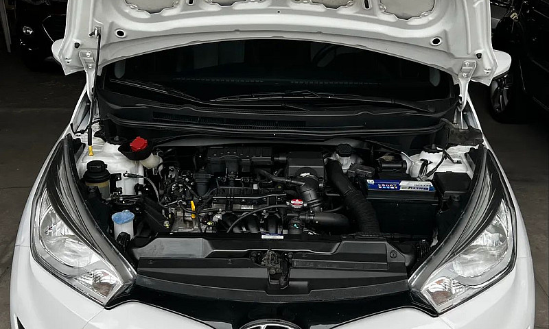 Hyundai Hb20 S For Y...