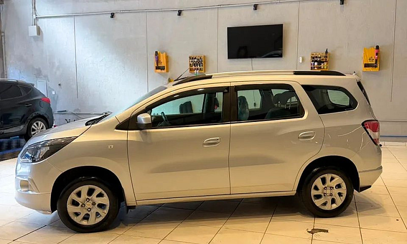 Chevrolet Spin Ltz 1...