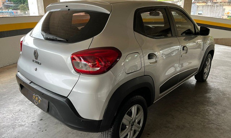 Renault Kwid Zen 1.0...