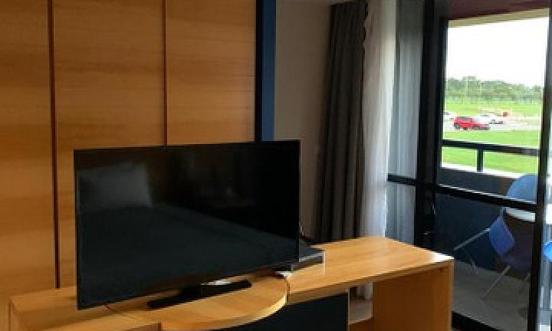 Apartamento Flat Gol...