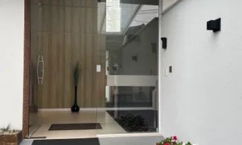 Apartamento Próximo ...
