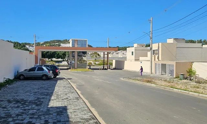 Casa 4/4 No Busca Vi...