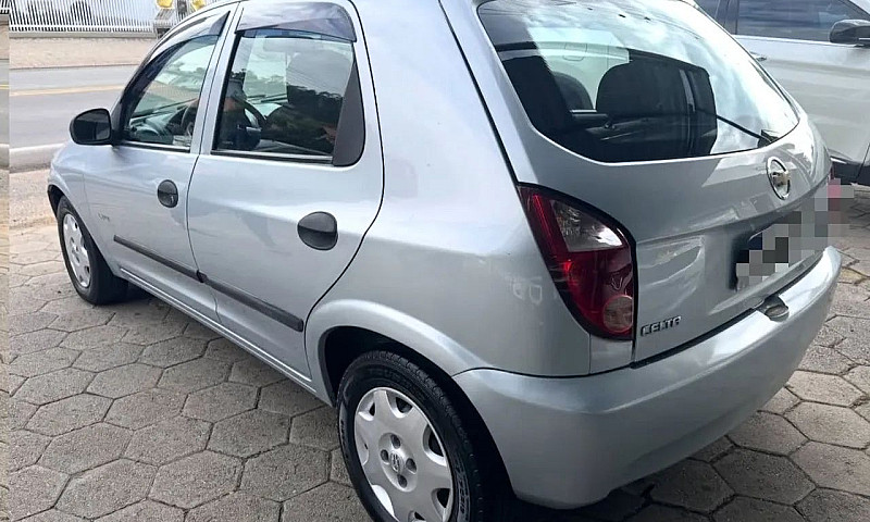 Chevrolet Celta Life...