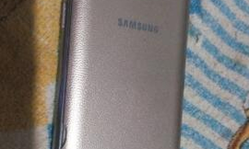 Celular J2 Normal...
