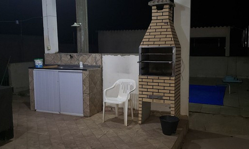 Vendo Casa Com Pisci...