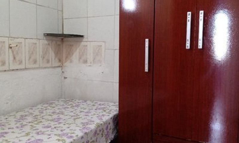 Aluguel De Quarto In...