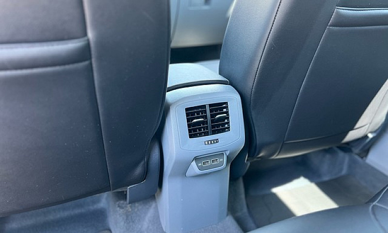 Volkswagen T-Cross 2...