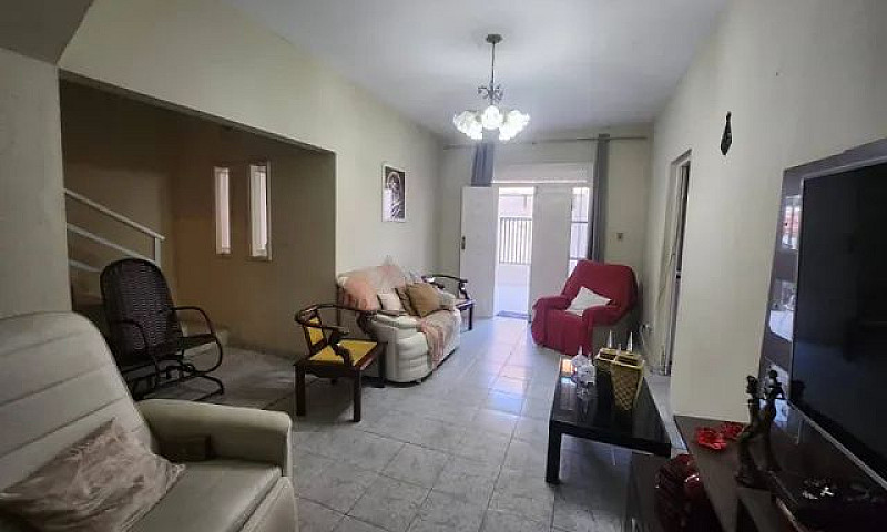 Casa No Luzia 90648 ...