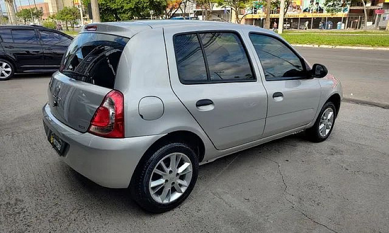 Renault Clio Express...