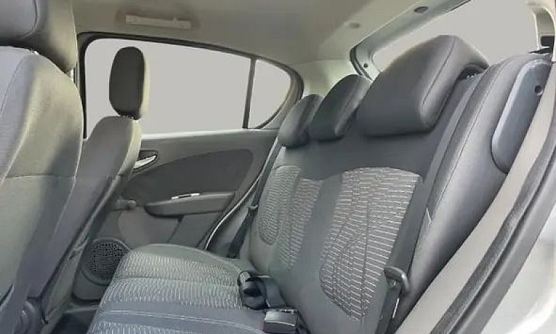 Fiat Palio Attractiv...