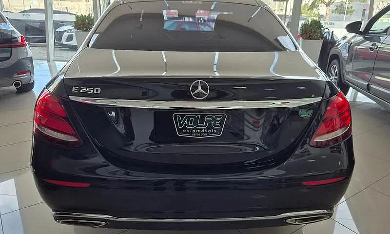 Mercedes-Benz E-250 ...